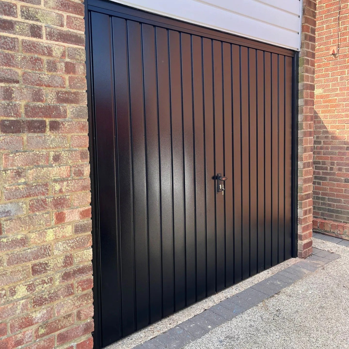 garage door installs in essex